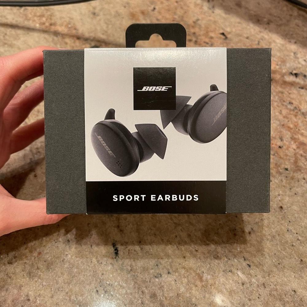 BRAND NEW - Bose Sport Earbuds